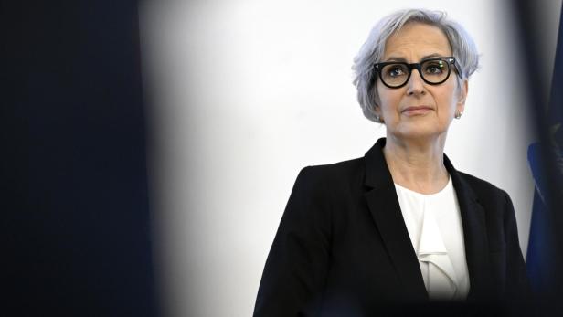 Justizministerin Anna Sporrer