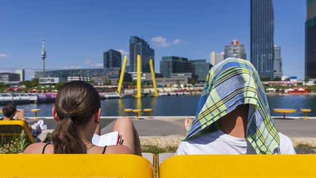 ++ THEMENBILD ++ SOMMER/HITZE/KLIMA