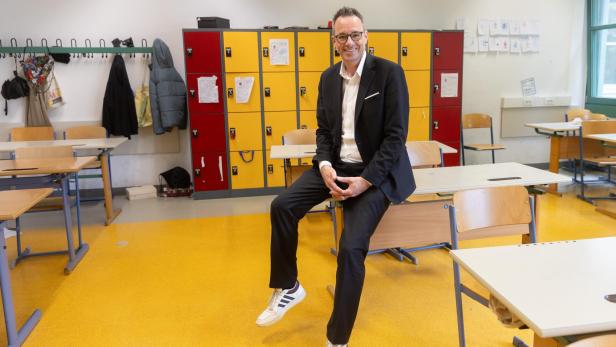 Schuldirektor Markus Michelitsch