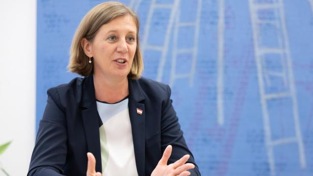 Barbara Eibinger-Miedl