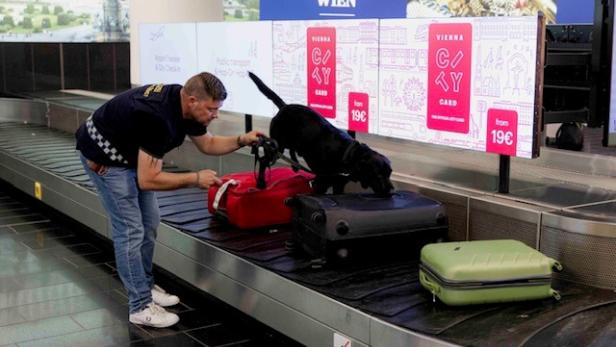 Kontrolle am Flughafen