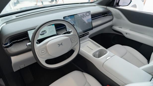 Xpeng G6