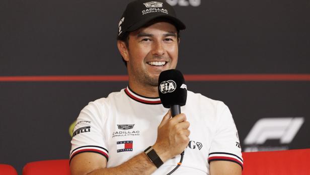 Sergio Perez bei der Pressekonferenz in Spielberg