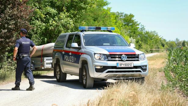 NIEDERÖSTERREICH: DREI LEICHEN AUS MARCHFELDKANAL IM BEZIRK KORNEUBURG GEBORGEN