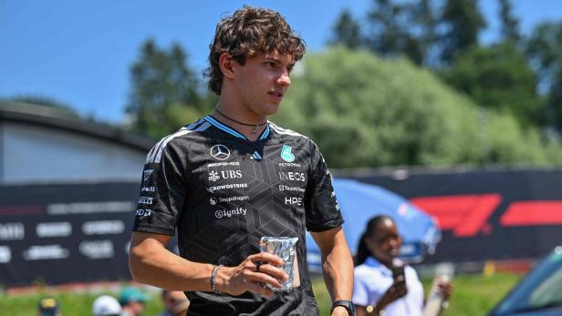 Kimi Antonelli vor dem Training in Spielberg