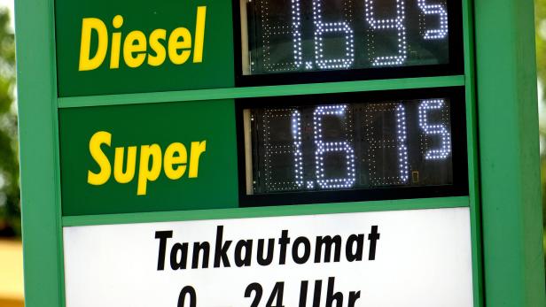 ++ THEMENBILD ++ SPRITPREISE IN ÖSTERREICH WIEDER NAHE DEM VORKRISENNIVEAU