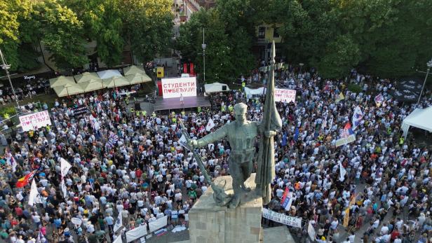 Serbian students stage protest following President Vucic's resignation announcement