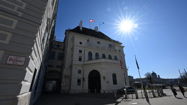 PRÄSIDENTSCHAFTSKANZLEI