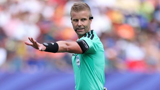 FOI-SOC-SPO-WCS-CURACAO-V-COTE-D'IVOIRE:-GROUP-E-FIFA-WORLD-CU
