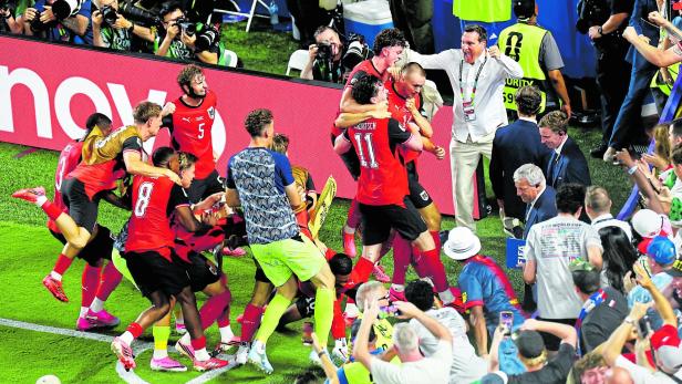 FIFA World Cup 2026 - Group J - Algeria v Austria