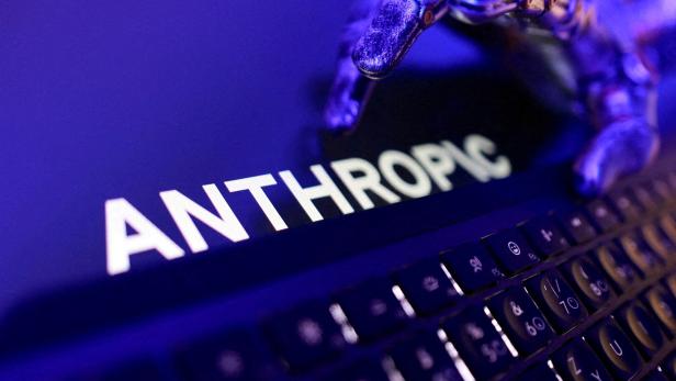 FILE PHOTO: Illustration shows Anthropic logo