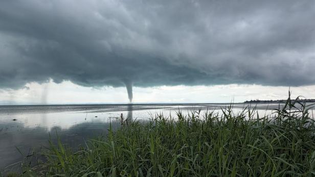 Wasserhose auf dem Bodensee