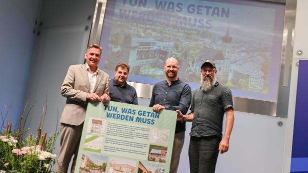 Stadtchef Krammer, die VBgm Wührer u. Bahr, StR. Dowalil.