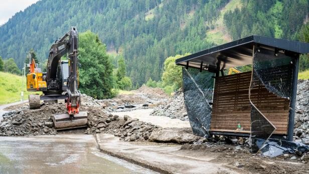 ++ HANDOUT ++ UNWETTER - KURZE ZUFAHRTEN INS HINTERE PITZTAL MÖGLICH