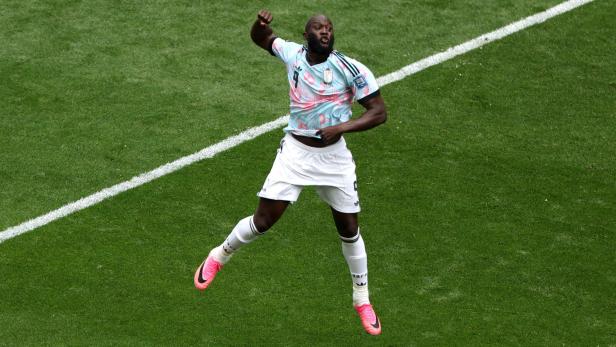 FOI-SOC-SPO-WCS-BELGIUM-V-SENEGAL:-ROUND-OF-32-FIFA-WORLD-CUP