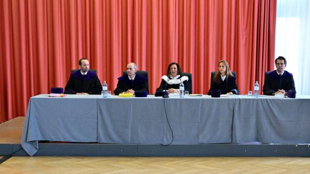 SIGNA: VERHANDLUNG AM OGH GEGEN RENÉ BENKO WEGEN BETRÜGERISCHER KRIDA ÜBER NICHTIGKEITSBESCHWERDEN UND BERUFUNG