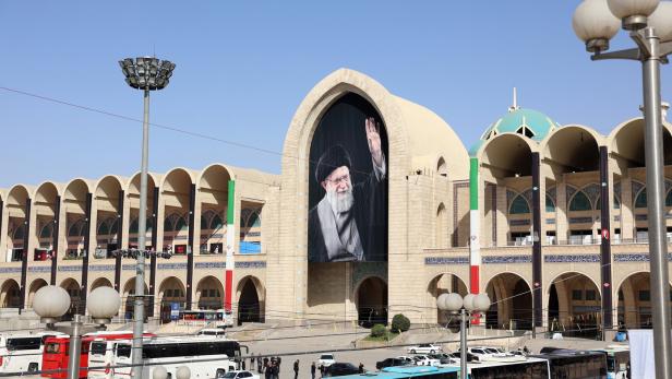 Iranians mourn late Supreme Leader Khamenei ahead of state funeral