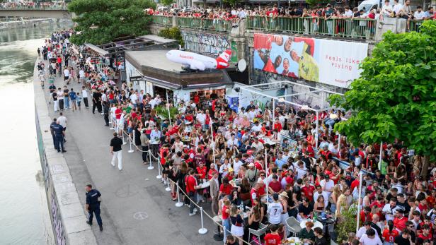 FIFA FUSSBALL-WM 2026: SPANIEN - ÖSTERREICH / PUBLIC VIEWING IN WIEN.