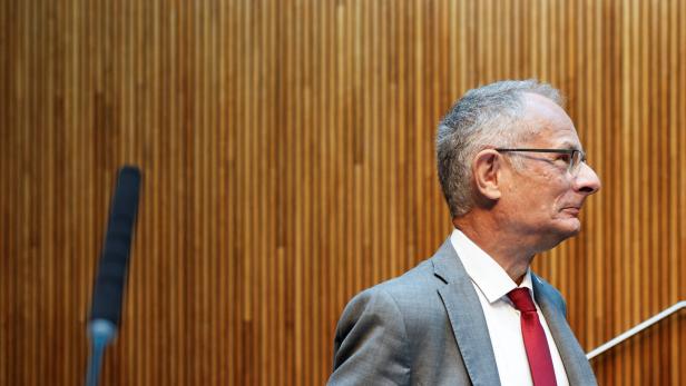 Minister Marterbauer 