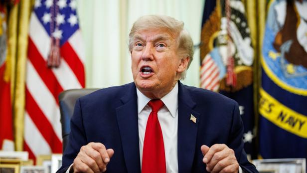 US President Donald Trump signs executive order on vehicle repairs