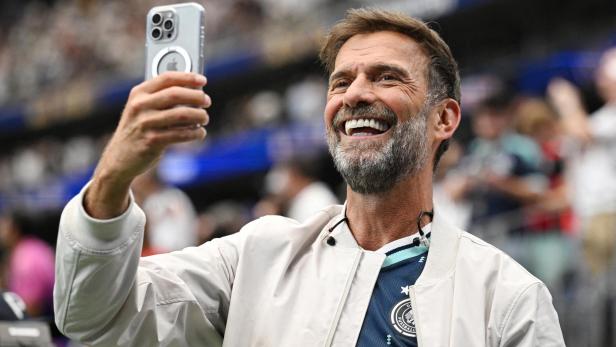 FILE PHOTO: Jurgen Klopp