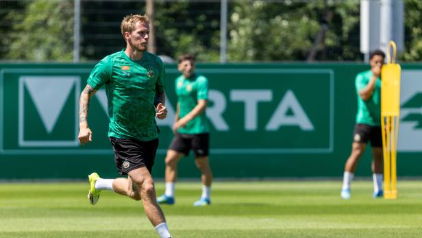 Tonni Adamsen im Rapid-Training
