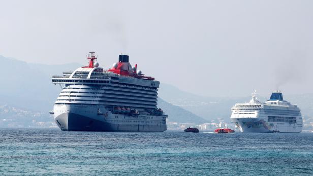 Cannes to impose daily limit of one giant cruise ship in its bay from 2026