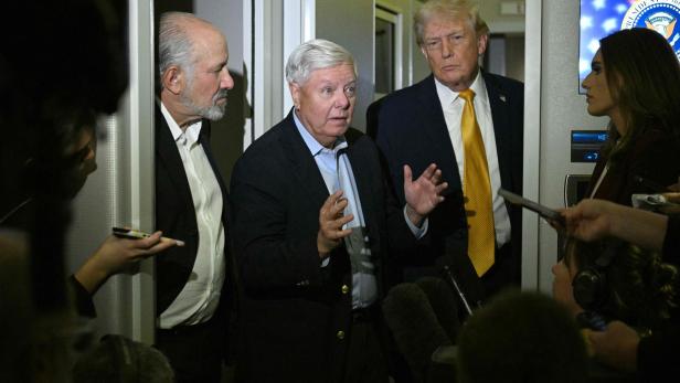 FILES-US-POLITICS-GRAHAM-OBIT