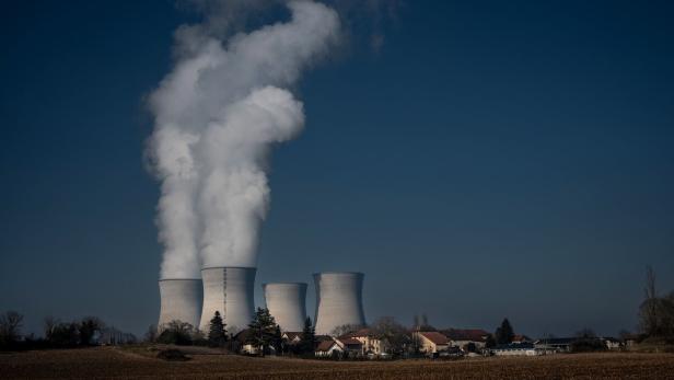 FRANCE-FILES-FRANCE-ENERGY-NUCLEAR-HEATWAVE