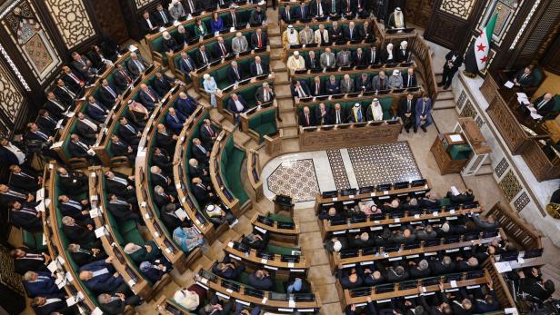 First session of newly appointed Syrian parliament