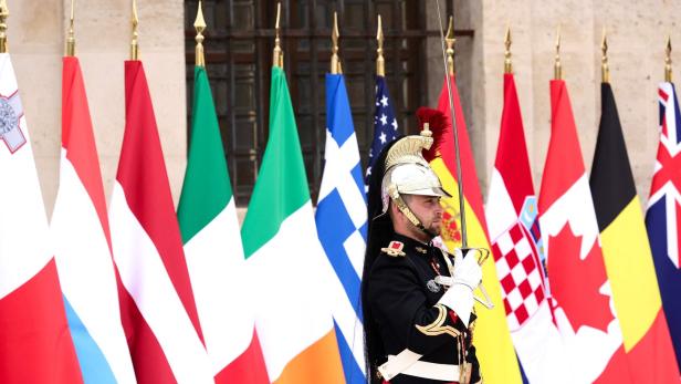 FRANCE-UKRAINE-RUSSIA-CONFLICT-DEFENCE-SUMMIT