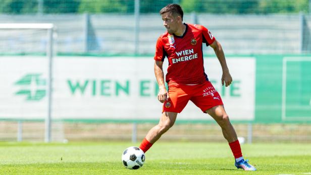 Jonas Auer kämpft bei Rapid um Einsätze