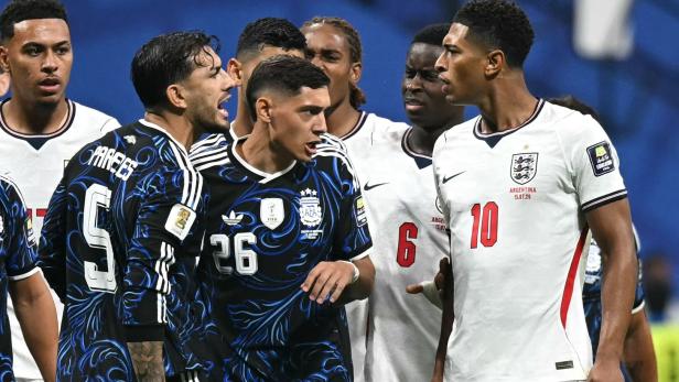 Hitzige Szenen bei Argentinien gegen England