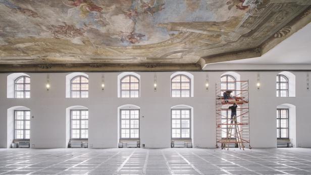 Jesuitensaal mit Deckengemälde
