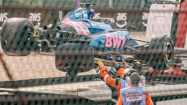 Gasly krachte in die Bande