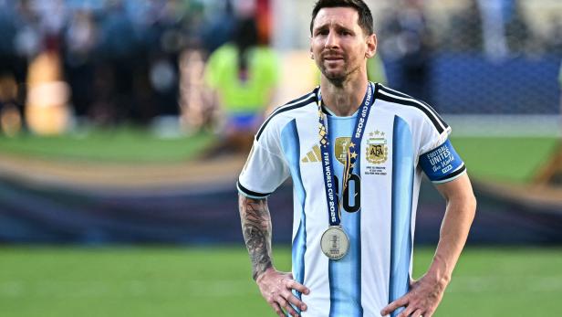 TOPSHOT-FBL-WC-2026-MATCH104-ESP-ARG-FINAL