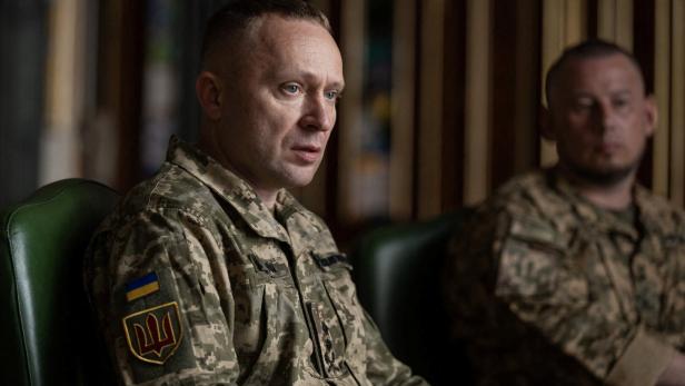 Generalmajor Drapatyi trifft sich in Kiew mit dem ukrainischen Präsidenten Selenskij