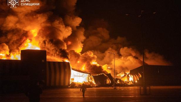 TOPSHOT-UKRAINE-RUSSIA-CONFLICT-WAR