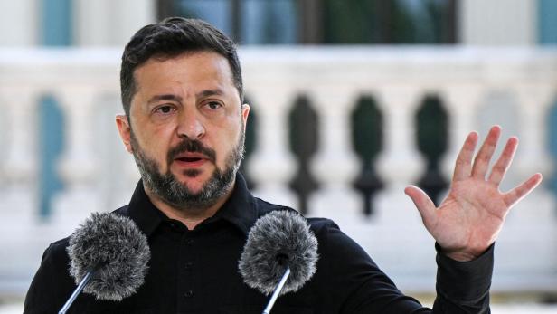 UKRAINE-BRITAIN-RUSSIA-CONFLICT-WAR-DIPLOMACY
