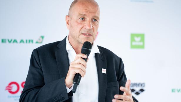 PK OSV "AUSBLICK AUF DIE EM": PAJEK