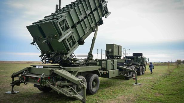 ROMANIA-DEFENCE-MILITARY-DRILL-PATRIOT