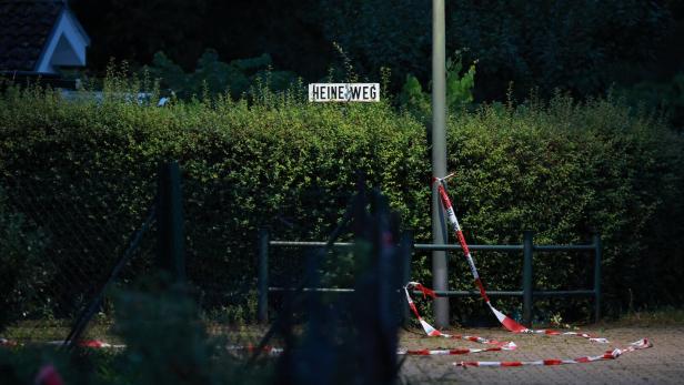 People mourn in Berlin after vehicle drives into CSD Pride event