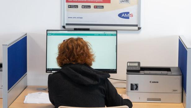 Themenbild, Arbeitslose, AMS, Beratung, Arbeitslosigkeit