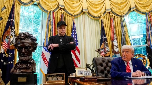 FILE PHOTO: U.S. President Donald Trump and Elon Musk attend a press conference at the White House