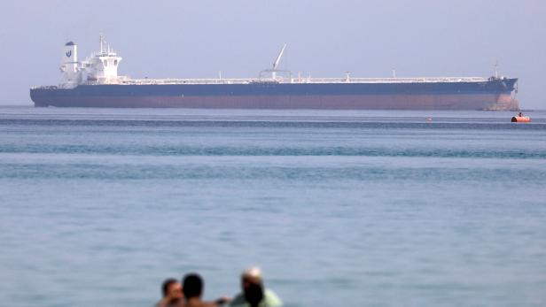 FILE PHOTO: A tanker crosses the Gulf of Suez towards the Red Sea before entering the Suez Canal, in El Ain El Sokhna