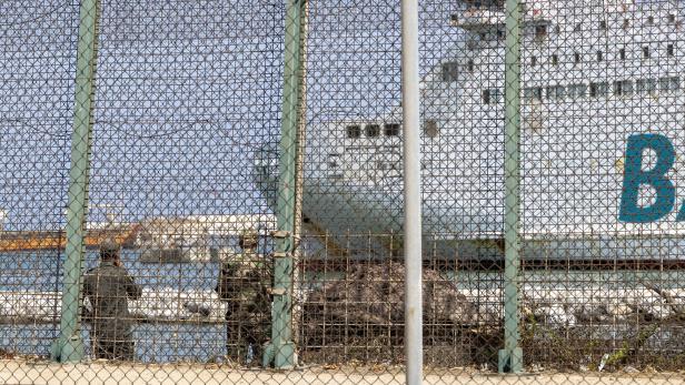 Border barrier with Morocco reinforced in Melilla