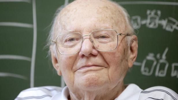 ÖSTERREICHISCHER COMPUTERPIONIER HEINZ ZEMANEK GESTORBEN