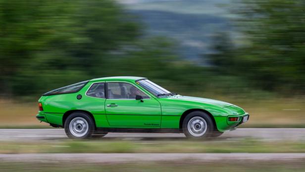 Porsche 924