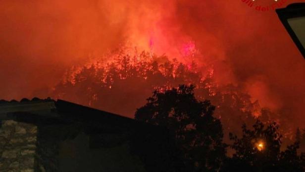 Waldbrand in Tignale
