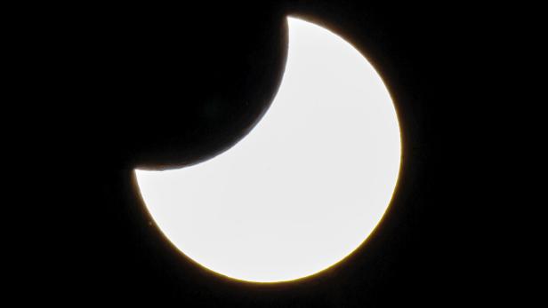 PARTIELLE SONNENFINSTERNIS IN ÖSTERREICH